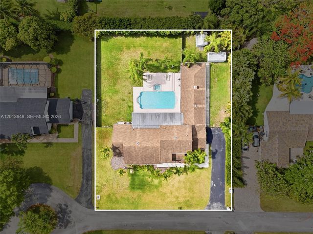 15130 SW 164th Ter, Miami, FL 33187