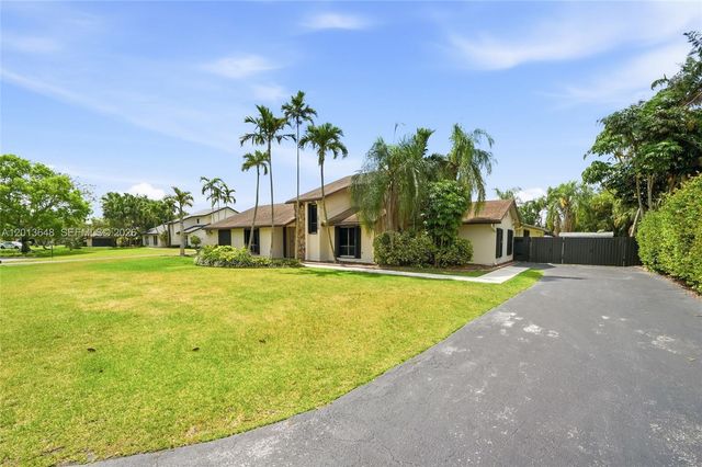 15130 SW 164th Ter, Miami, FL 33187