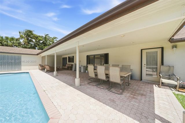 15130 SW 164th Ter, Miami, FL 33187