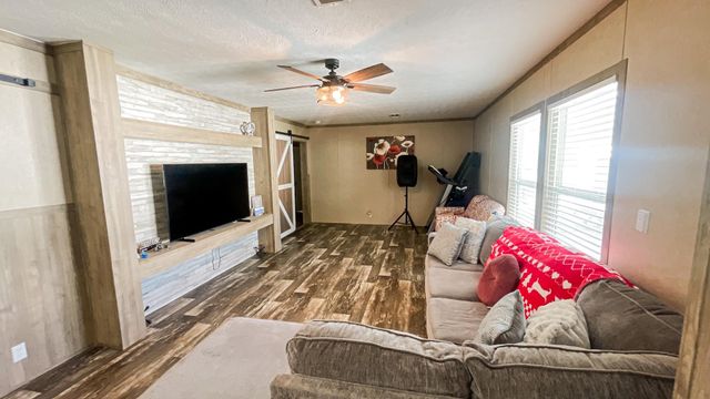 323 County Road 3400, Cleveland, TX 77327