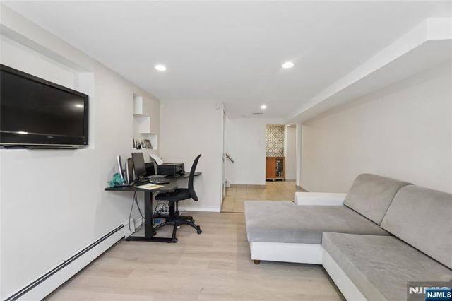 29-07 Fair Lawn Avenue, Fair Lawn, NJ 07410