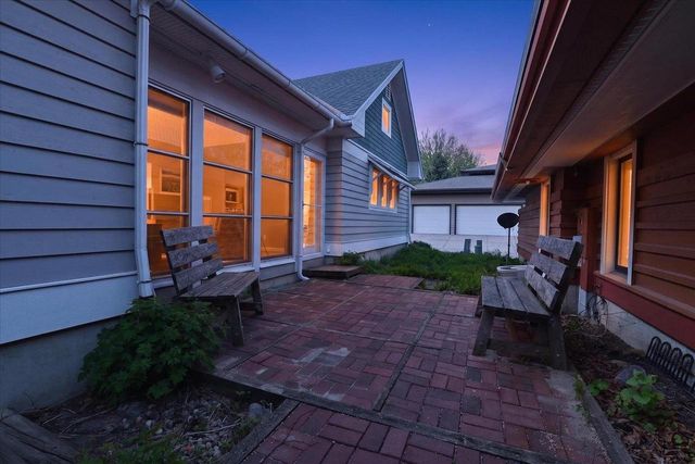3505 Strawberry Loop, Middleton, WI 53562