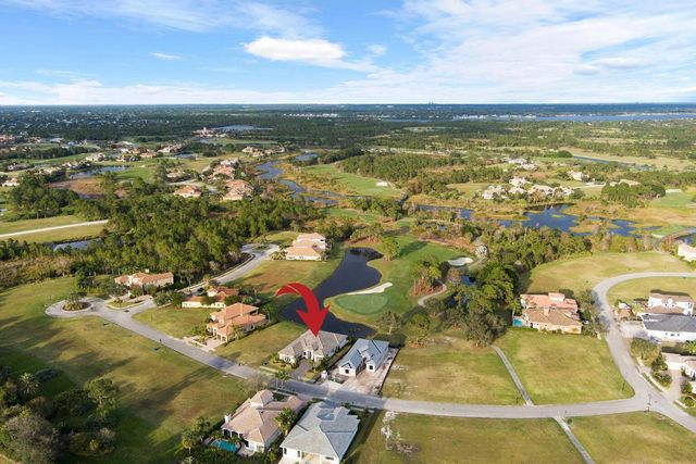 109 SE Via Verona, Port St. Lucie, FL 34984