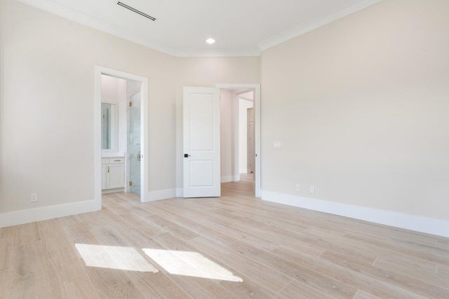 109 SE Via Verona, Port St. Lucie, FL 34984