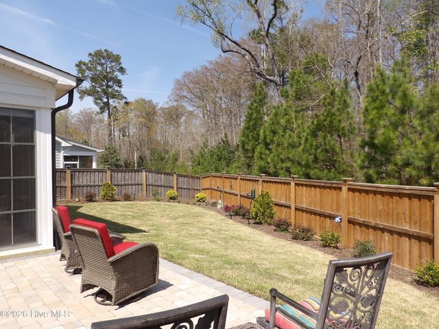 3745 Echo Farms Boulevard, Wilmington, NC 28412