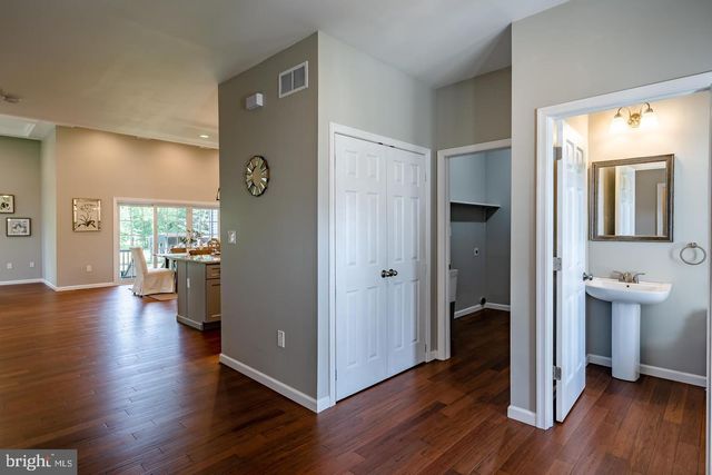 198 CROSS RD, Gilbertsville, PA 19525