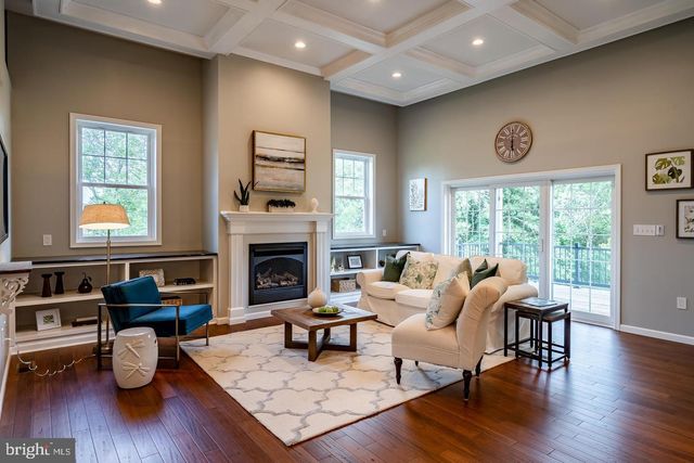 198 CROSS RD, Gilbertsville, PA 19525