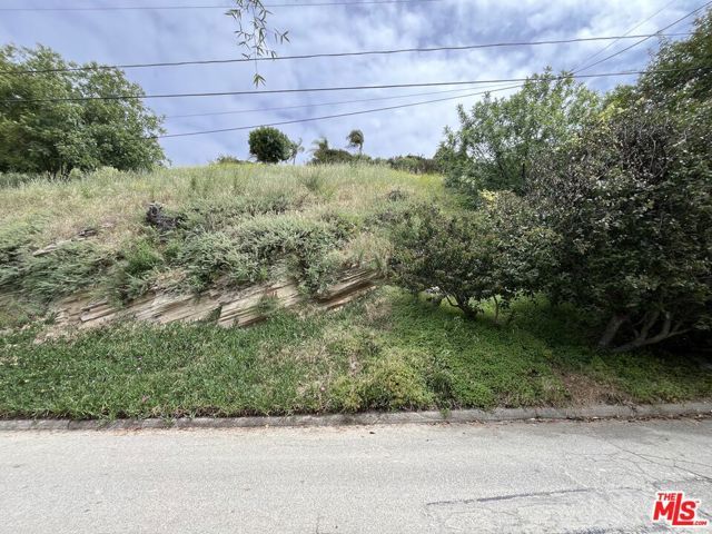 3734 N Oakfield Drive, Sherman Oaks (los Angeles), CA 91423