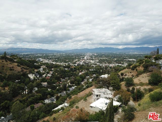 3734 N Oakfield Drive, Sherman Oaks (los Angeles), CA 91423