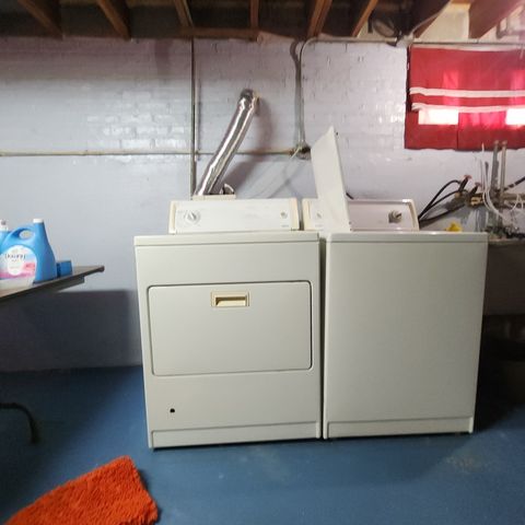 16646 Maryland Avenue, South Holland, IL 60473