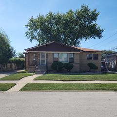 16646 Maryland Avenue, South Holland, IL 60473