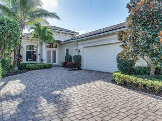 116 Bianca Drive, Palm Beach Gardens, FL 33418