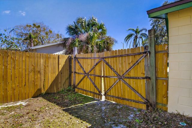 13816 PATHFINDER DRIVE, Tampa, FL 33625