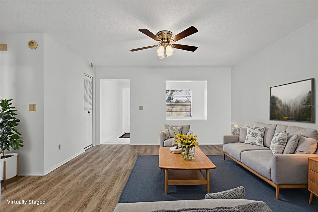 Image 7 of property listing at 13816 PATHFINDER DRIVE, Tampa, FL 33625