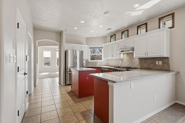 849 Vista Patron Drive, Bernalillo, NM 87004