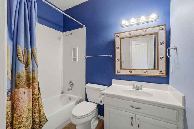 849 Vista Patron Drive, Bernalillo, NM 87004