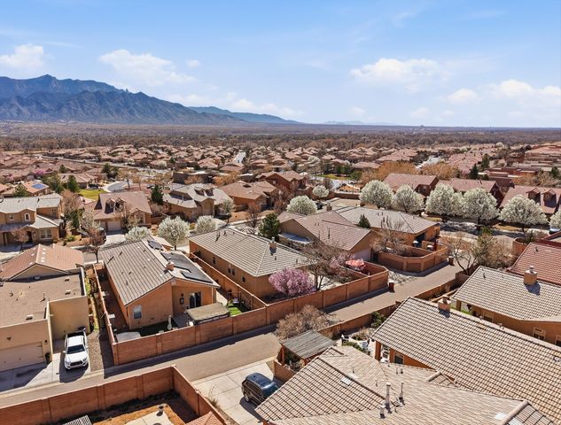 849 Vista Patron Drive, Bernalillo, NM 87004