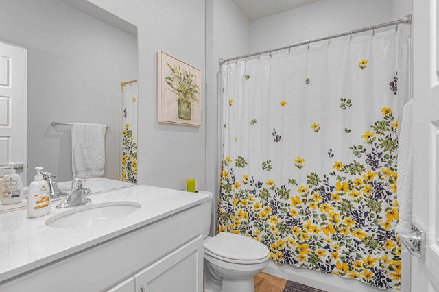 20754 E VALLEY VISTA Dr, Liberty Lake, WA 99019