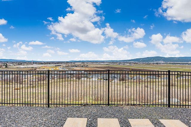 20754 E VALLEY VISTA Dr, Liberty Lake, WA 99019