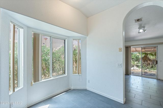 8999 E Fairway Groves Drive, Tucson, AZ 85730