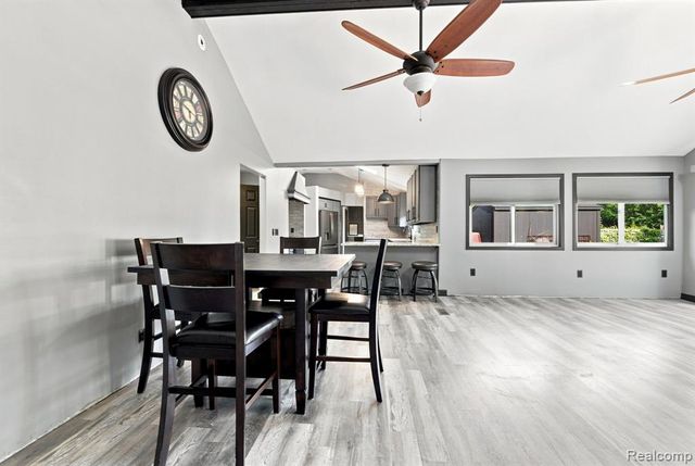 25800 N River Road, Harrison Twp, MI 48045