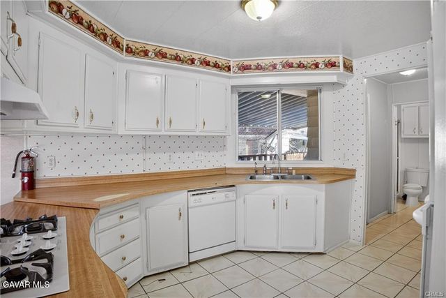 3300 W 15th Street Spc 50, Rosamond, CA 93560