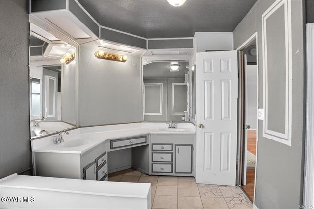 3300 W 15th Street Spc 50, Rosamond, CA 93560