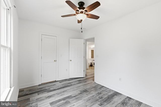 407 WALNUT ST, Bridgeville, DE 19933