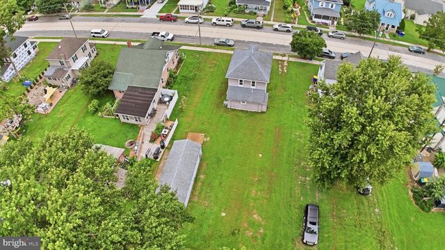 407 WALNUT ST, Bridgeville, DE 19933