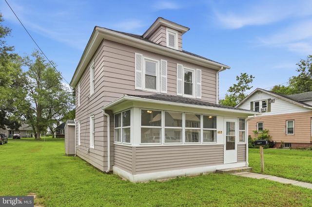 407 WALNUT ST, Bridgeville, DE 19933