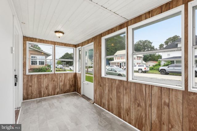 407 WALNUT ST, Bridgeville, DE 19933