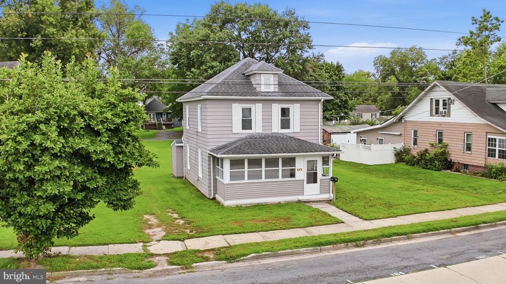 407 WALNUT ST, Bridgeville, DE 19933