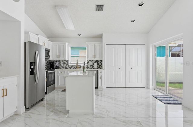 2980 VISCOUNT CIRCLE, Kissimmee, FL 34747