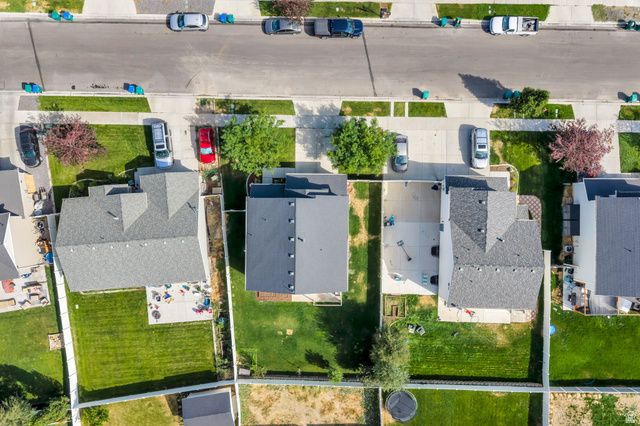 81 W 860 N, Santaquin, UT 84655