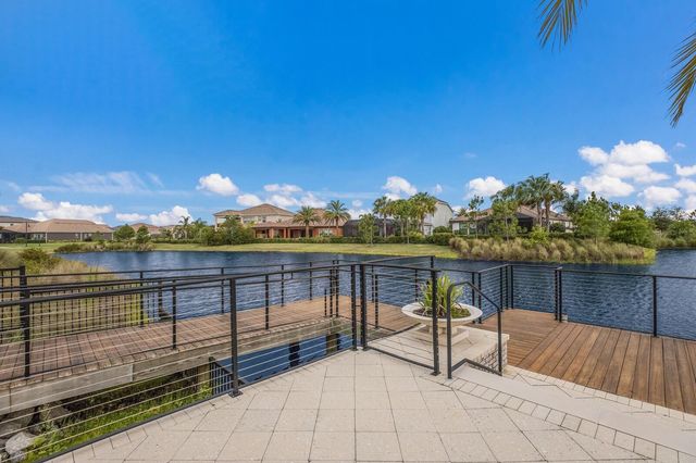 2304 STARWOOD COURT, Lakewood Ranch, FL 34211