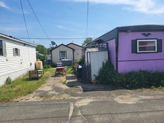 1246 Granby Road 28, Chicopee, MA 01020