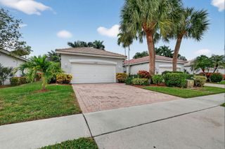 10564 Royal Caribbean Circle, Boynton Beach, FL 33437