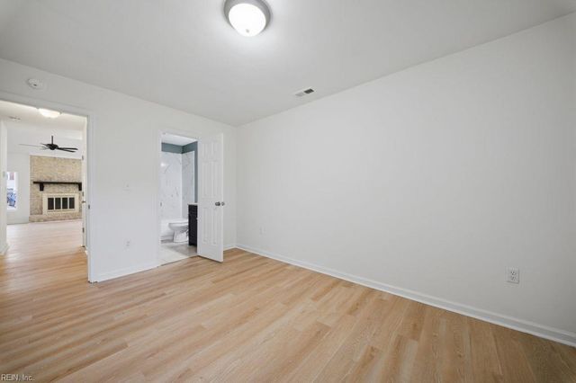 2623 Meadows LNDG, Chesapeake, VA 23321