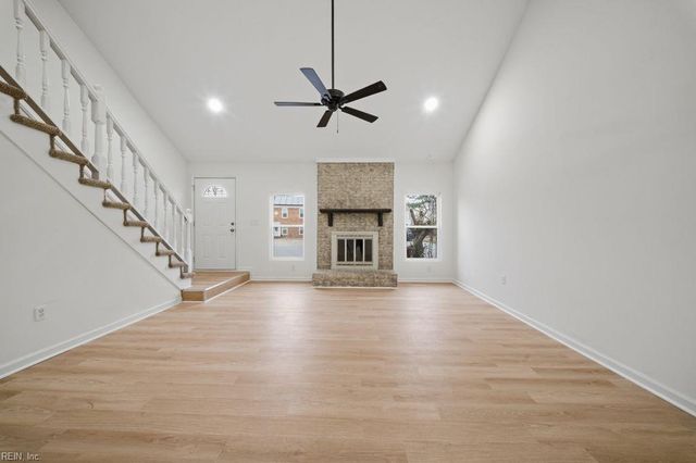 2623 Meadows LNDG, Chesapeake, VA 23321