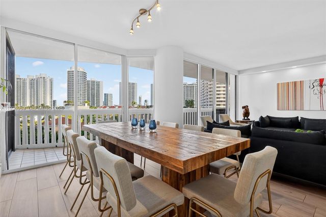 1000 Island Blvd 707, Aventura, FL 33160