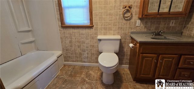 210 Welsh Street, Kane Boro, PA 16735