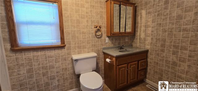 210 Welsh Street, Kane Boro, PA 16735