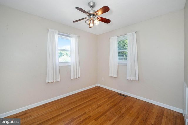 329 TAMARA CIR, Newark, DE 19711