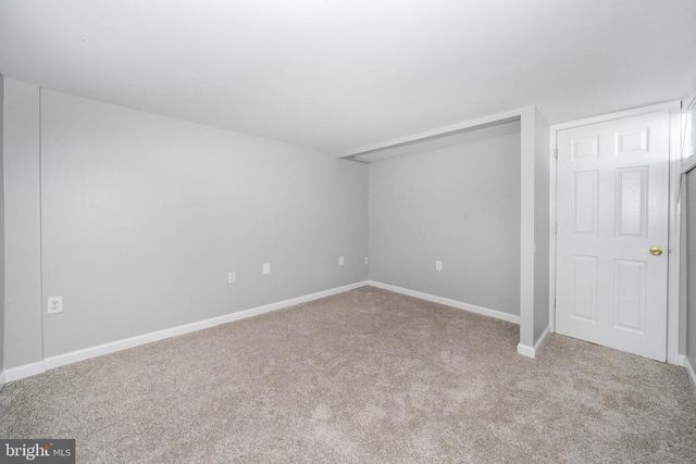 329 TAMARA CIR, Newark, DE 19711