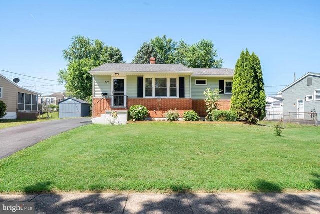 329 TAMARA CIR, Newark, DE 19711
