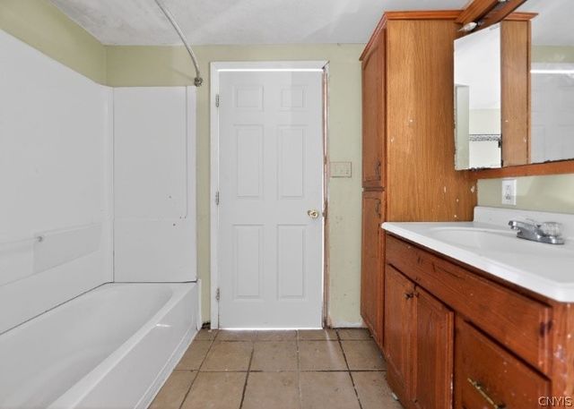 1307 Cedarbrook Drive, Rome, NY 13440