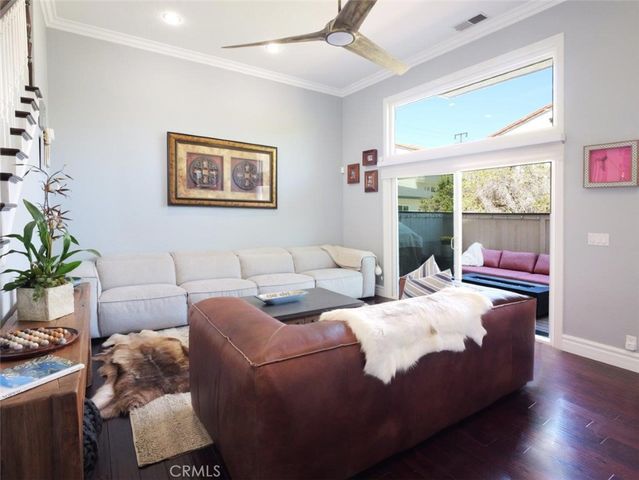 110 S Prospect Avenue 6, Redondo Beach, CA 90277