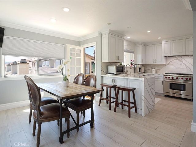 110 S Prospect Avenue 6, Redondo Beach, CA 90277