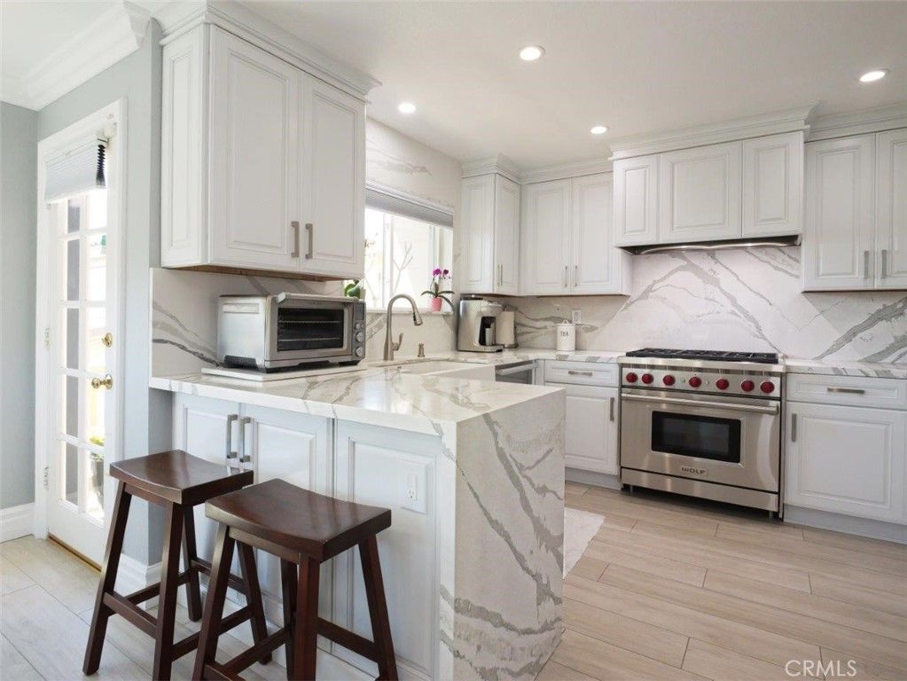 110 S Prospect Avenue 6, Redondo Beach, CA 90277