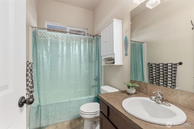 26832 223rd Lane SE, Maple Valley, WA 98038